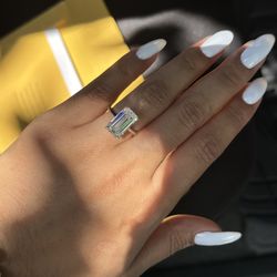 7ct big vvs1 D GRA Moissanite emerald cut promise ring size 6