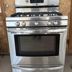Kenmore-gas-range