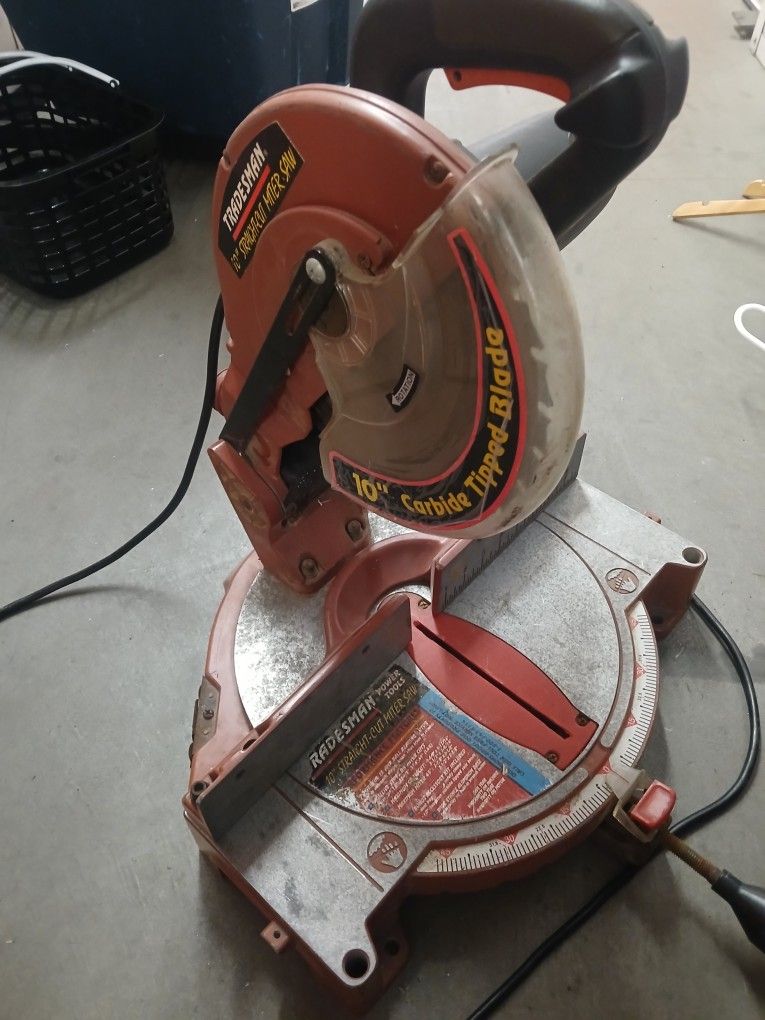 Tradesman Carbide Tipped 10'in Miter Saw