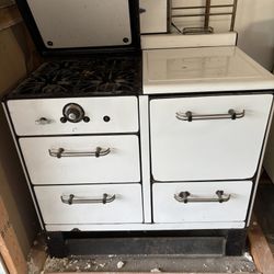 Vintage Gas Stove
