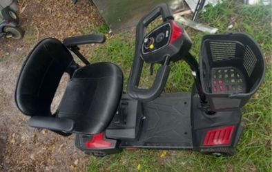 Mobility scooter