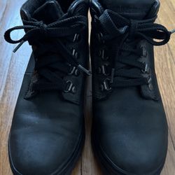 Timberland Men’s Black Leather Lace Up Ankle Boots, size 6