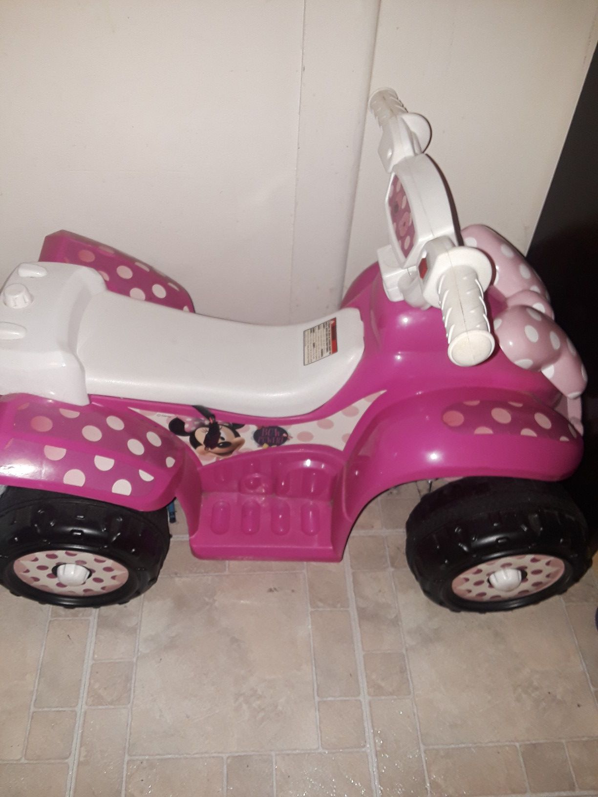 Minnie Mouse Electric 4 Wheeler