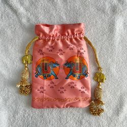 Elephant Handheld Bag
