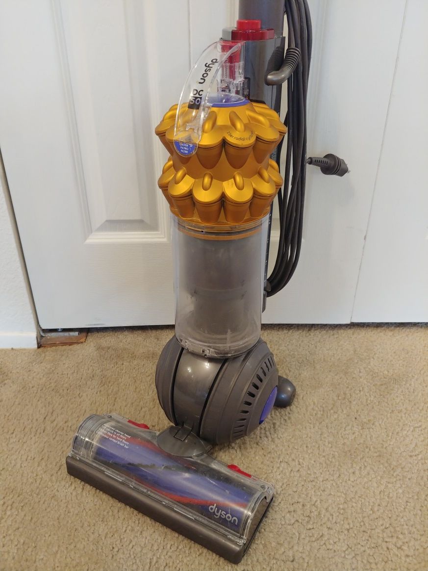 Dyson Cyclone DC50 Pet/ Multifloor Vacuum