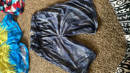 Athletic Shorts Dark Blue Geometric Print