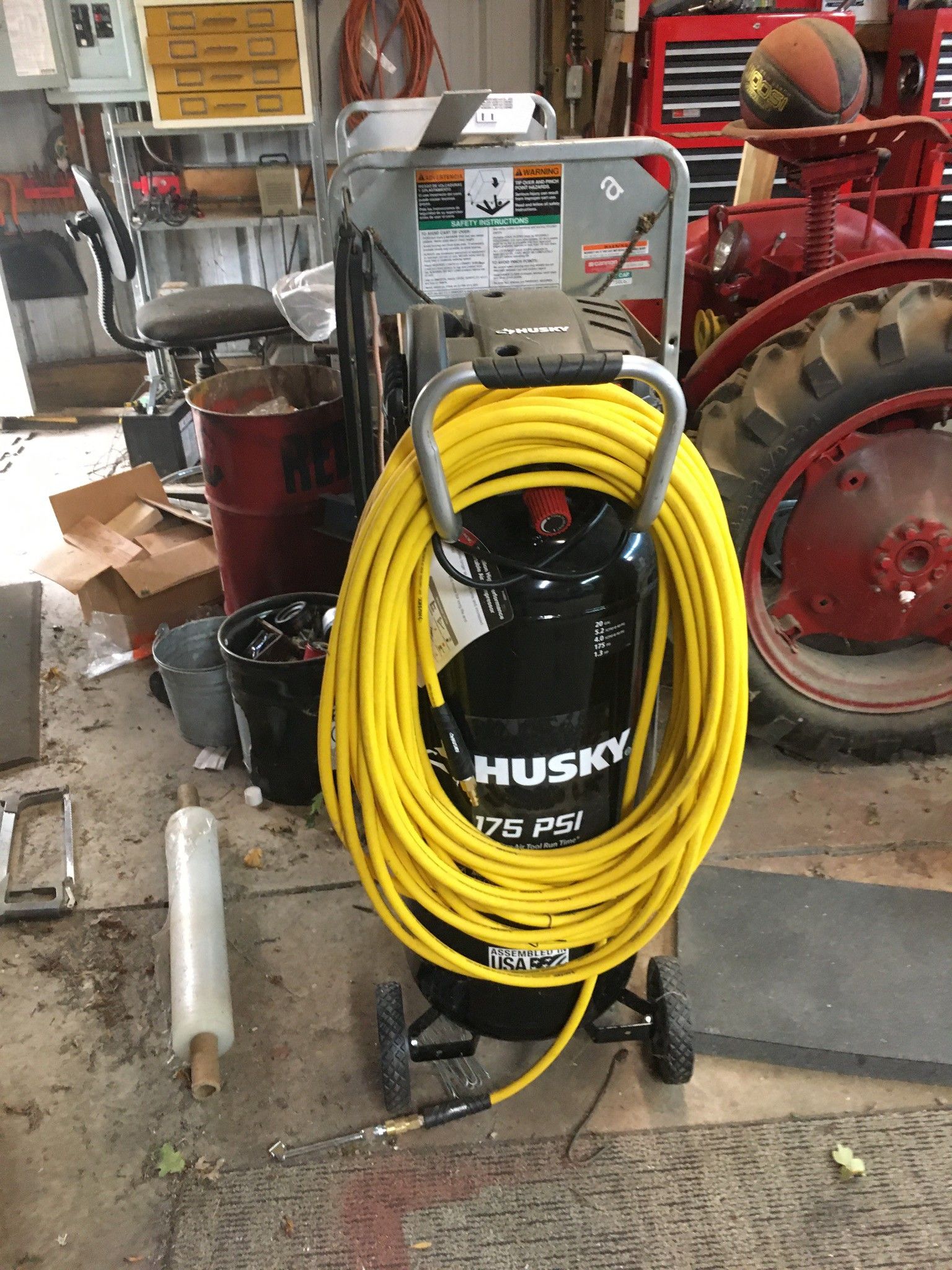 Husky 175 PSI air compressor