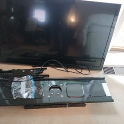 Tv With Wall Mount