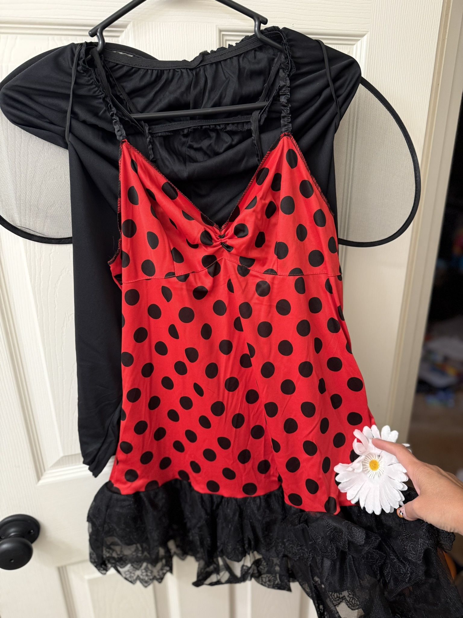 Ladybug Costume Women Size 8/10 -$ 5