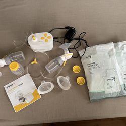 Medela Pump In Style Breast Pump w/ Storage Bags And Extra Flanges