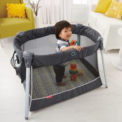 Fisher Price Ultra Light Travel Crib 