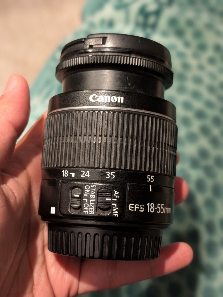 Canon 18-55mm EFS f3.5-5.6 With Camera bag And Acessories