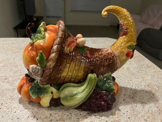 Ceramic Cornucopia Thanksgiving Harvest Centerpiece