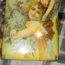 VINTAGE VICTORIAN PHOTO ALBUM 1800S