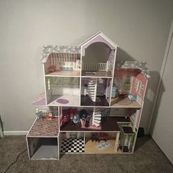 Doll House
