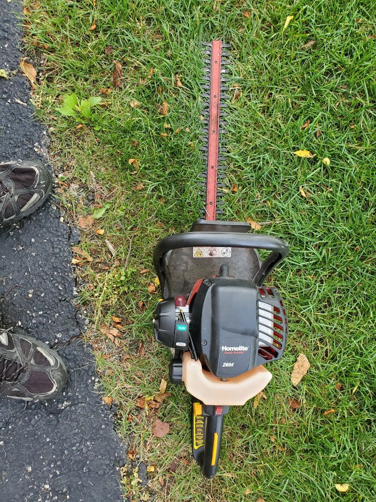 Homelite gas powered hedge trimmer for Sale in Gurnee, IL OfferUp