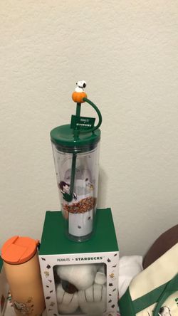 Starbucks peanuts snoopy cup