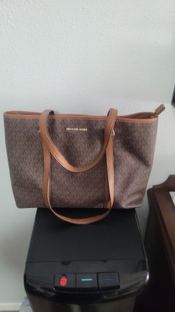 Michael kors large tote travel bag