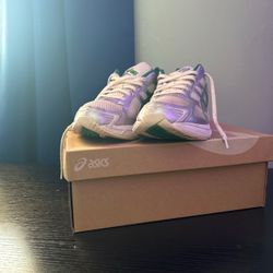 ASICS Kale/Cream