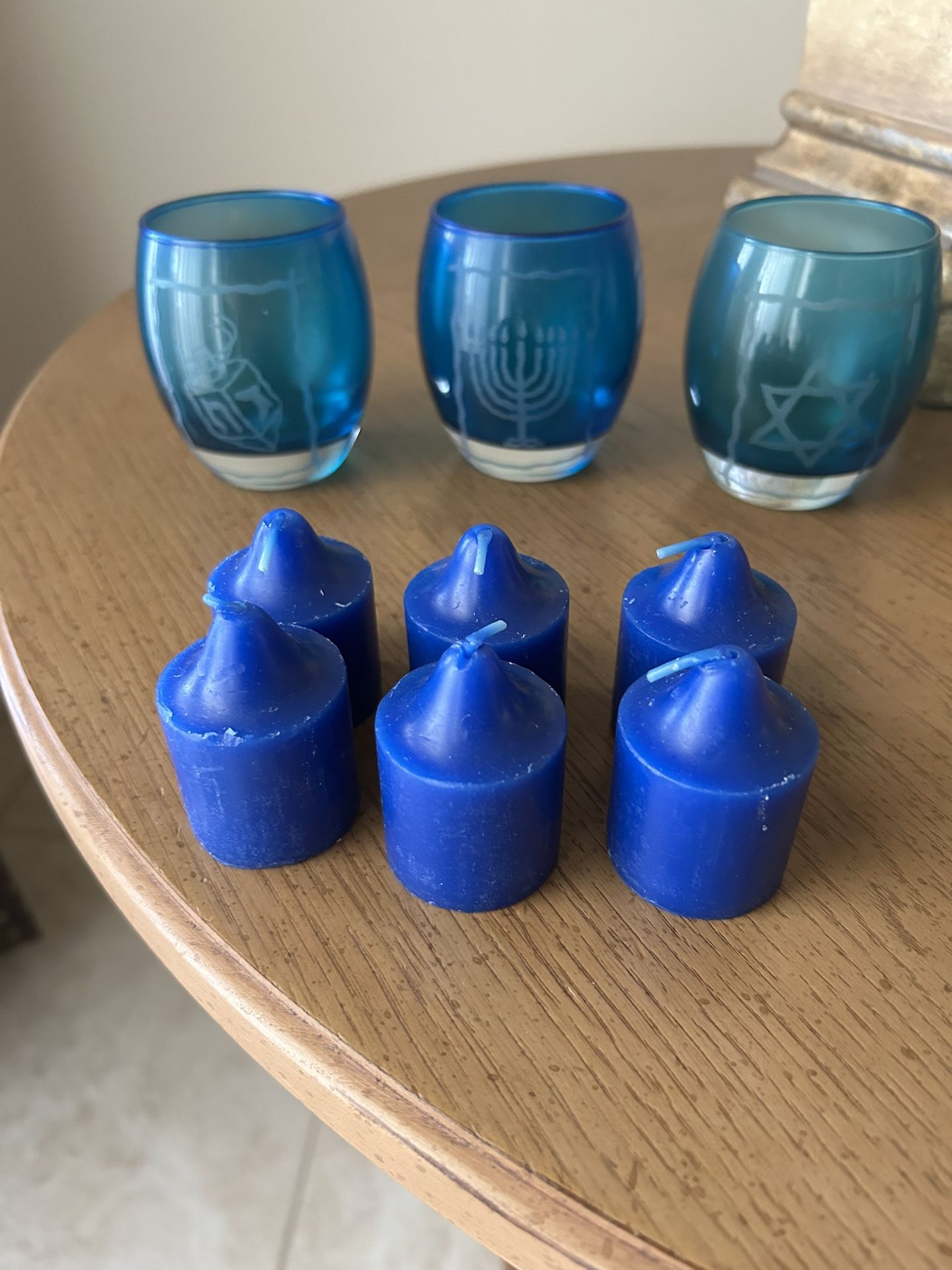 Partylite Hanukkah Tea Light Trio Candle Holders and 6 Matching Votive Candles