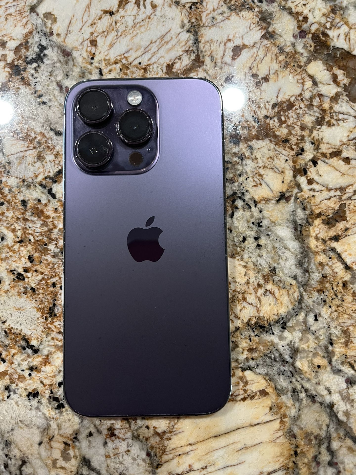 iPhone 14 Pro
