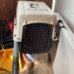 Mid Size Petco Cat/dog Crate/carrier