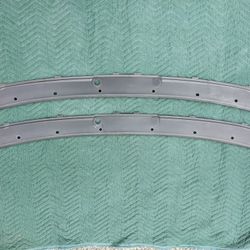 Genuine BMW X5/X6 Windshield Cowl/Rain Tray - E71 E70 (2 Available)