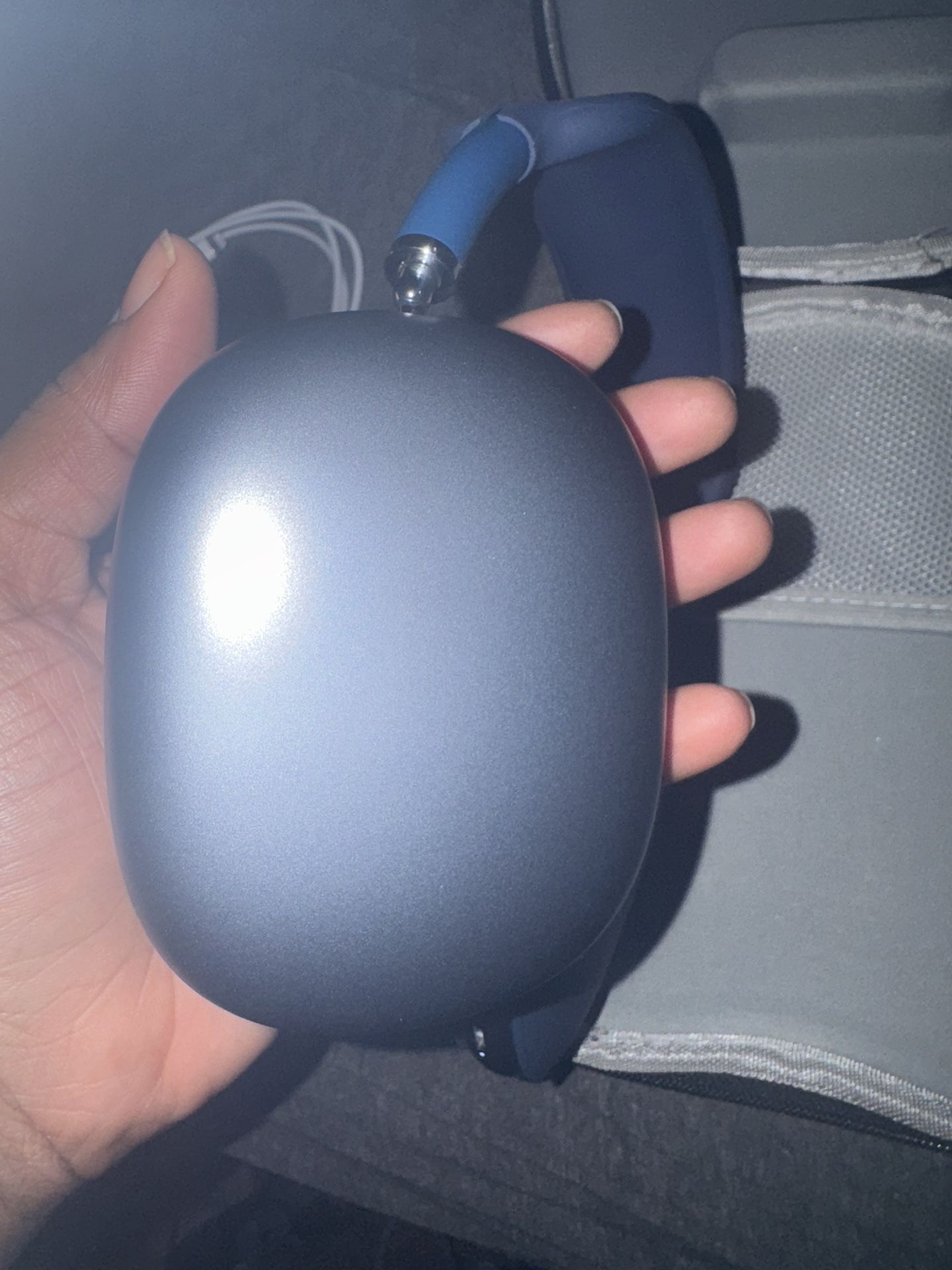 Apple Max Headphones Blue