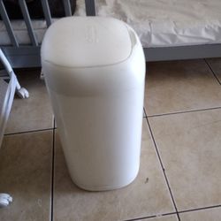 Diaper Genie 