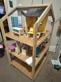 Kid Kraft Doll House