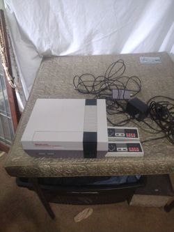 Nintendo Entertainment System NES-001 Console