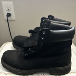 Black Timberland Boots Size 9.5M