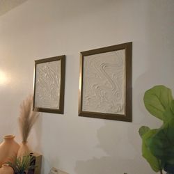 Beautiful Textured Art Wall