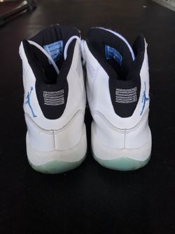 Jordan 11 (y)