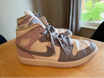 Jordan 1 Mid “Indigo Haze” - Women’s 10 Shoe - Purple/Grey/White