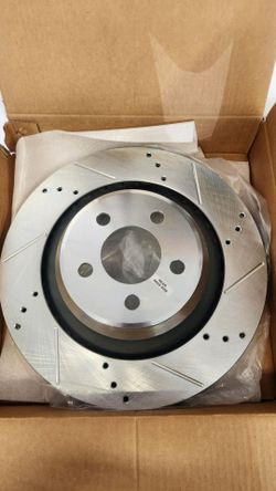 Dodge challenger rear rotors new