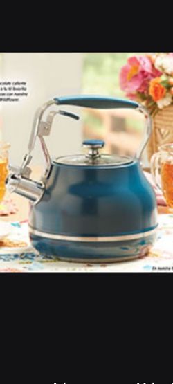 TETERA DE 2.5 QT AZUL PRINCESS HOUSE ⚘️🌷