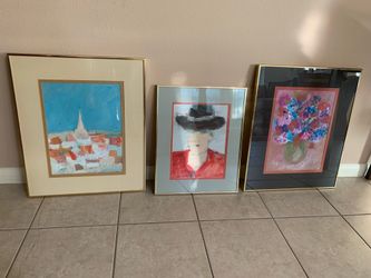 Vintage picture frame set of three