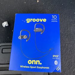 Groove Onn Wireless Headphones 