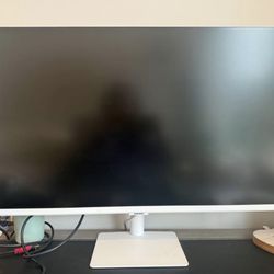 Samsung TV Monitor - 27” Like New, White