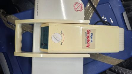 Industrial ironing press