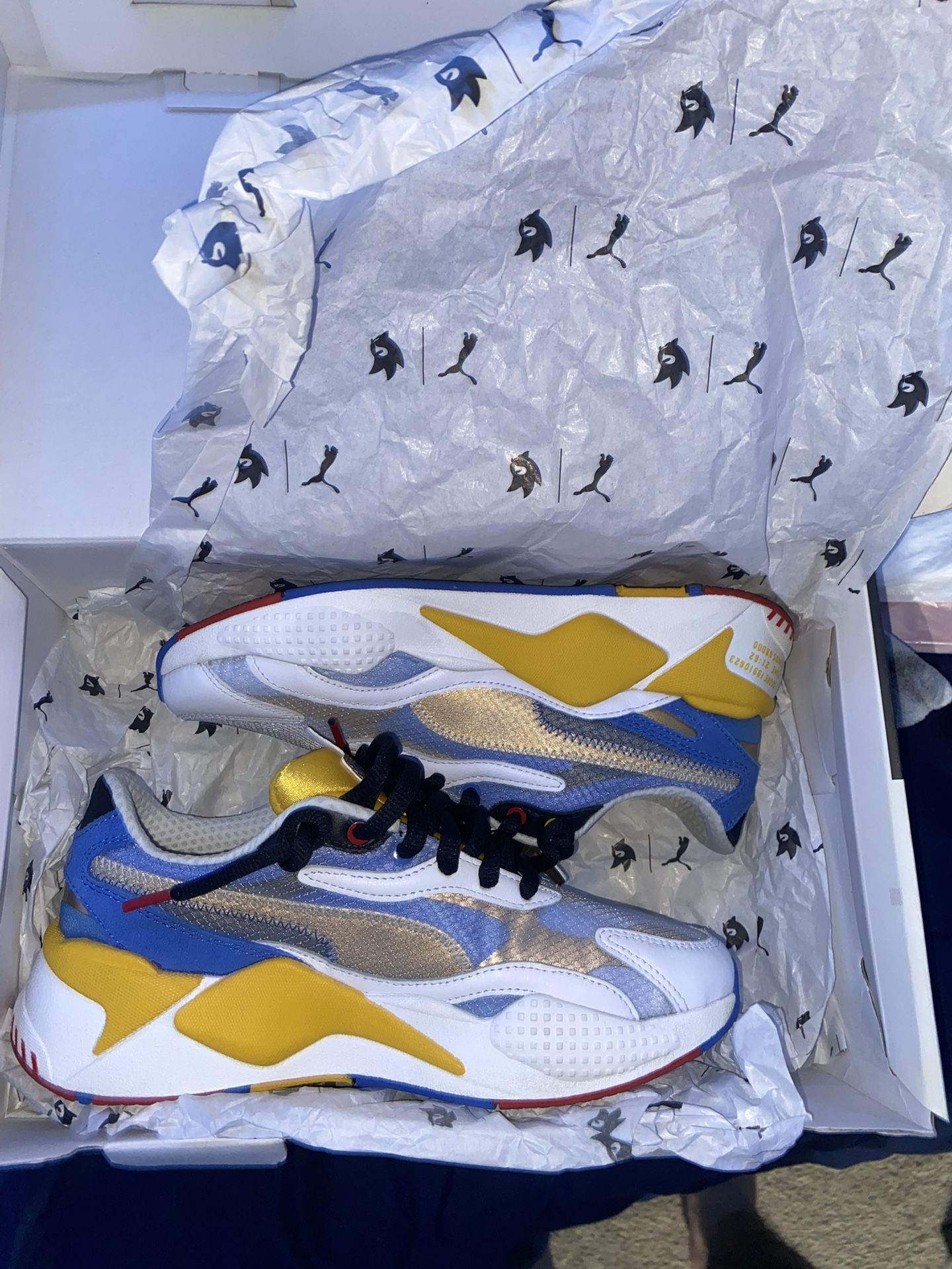 Sonic Pumas Size 6.5