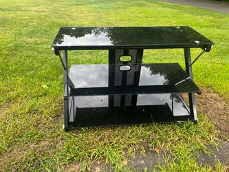 FREE - TV stand
