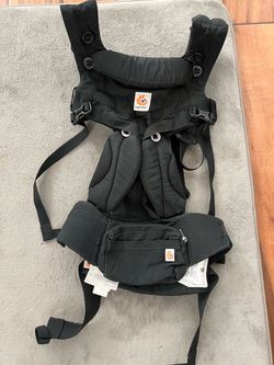 ergobaby Adapt Baby Carrier - Black