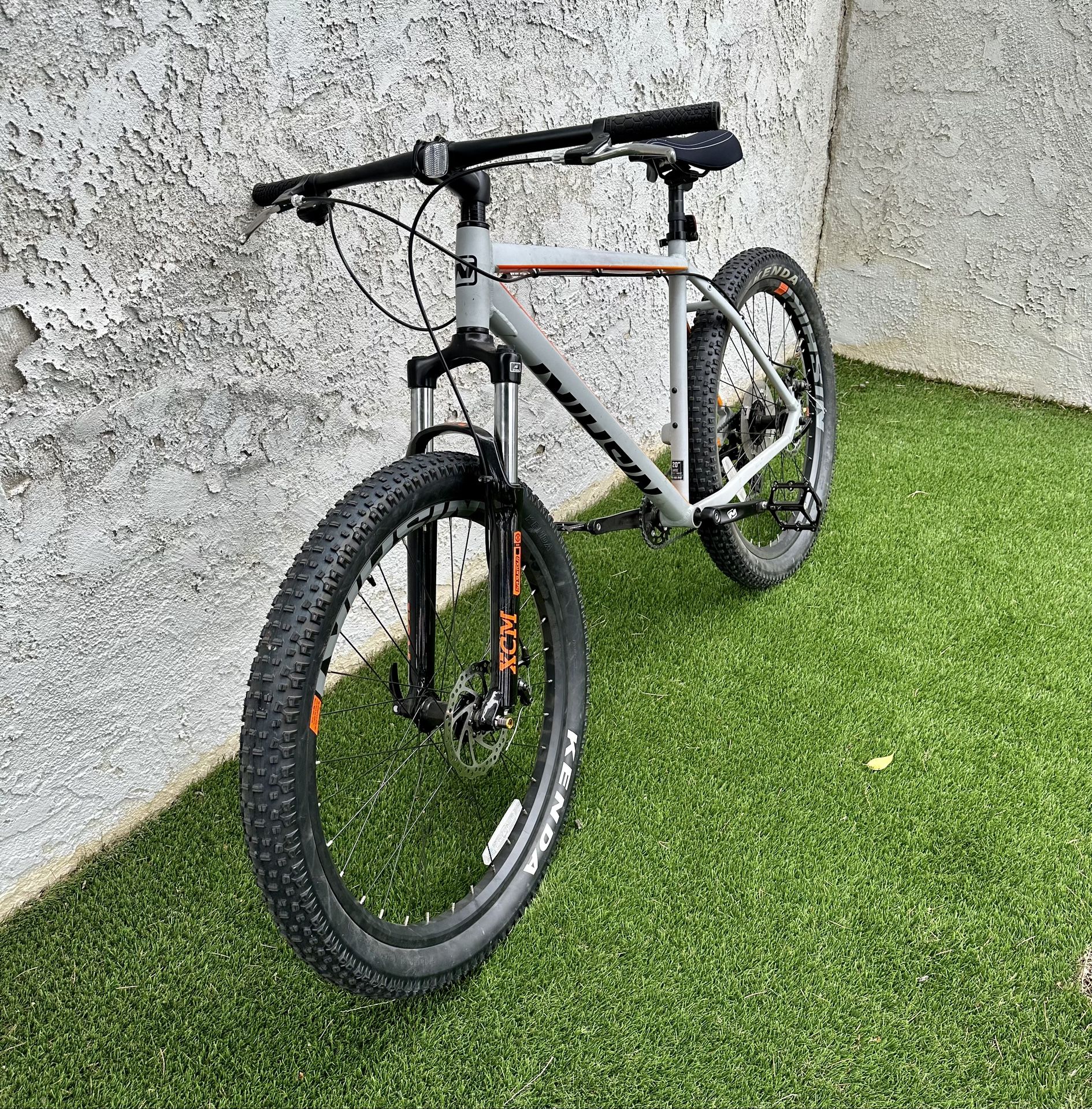 Nishiki colorado comp online 27.5 for sale