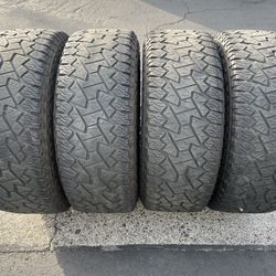 (4) 37x13.50R20 Gladiator All Terrain