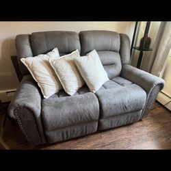 Sofa And Table Set 