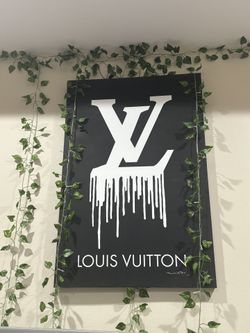 LV SIGN Used Like New 