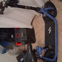 Phantom Electric Scooter With Seat & Basket. 《***attention ***please Read Full Description***》