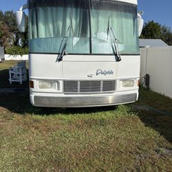 2002 Ford Dolphin Motorhome